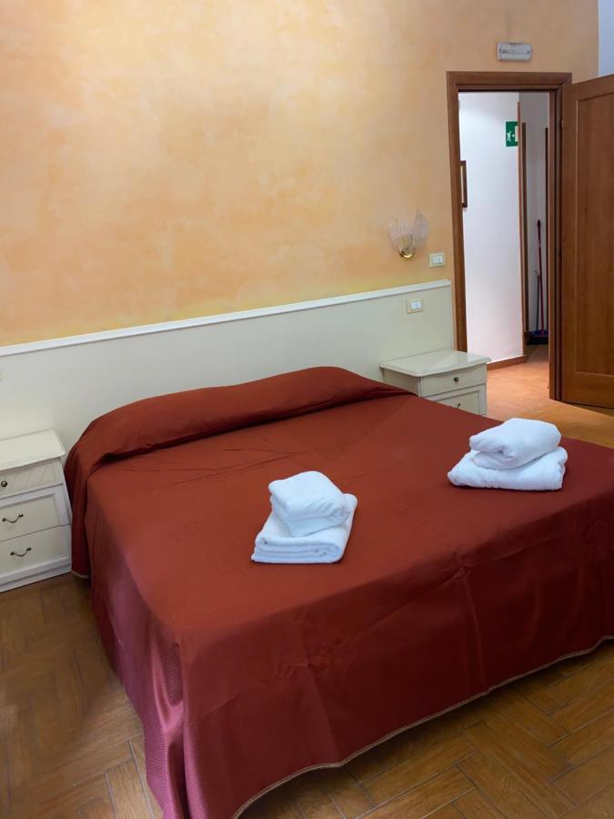 Residenza Ξενοδοχείο Ρώμη Εξωτερικό φωτογραφία